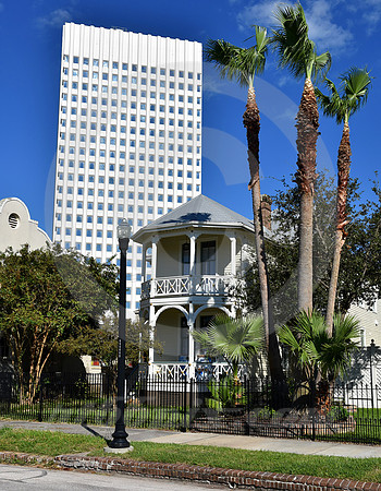 SKYLINE (Galveston TX)
