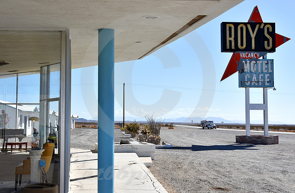 WESTBOUND PICKUP (Rt 66 Amboy CA)