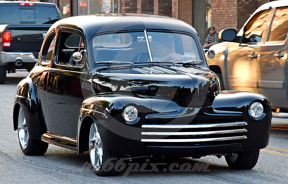 BASIC BLACK (Rt 66 Sapulpa OK)