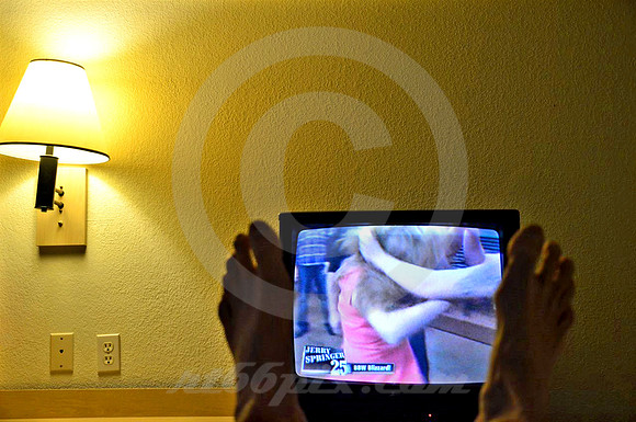 TOE VISION #215 (Budget Motel)