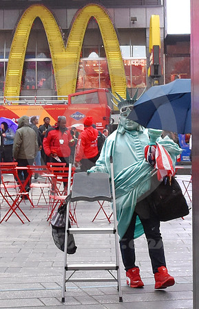 TIMES SQUARE #907 (Lincoln Highway New York)