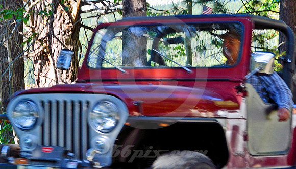 JEEP & FLAG (Lincoln Highway Donner Lake CA)