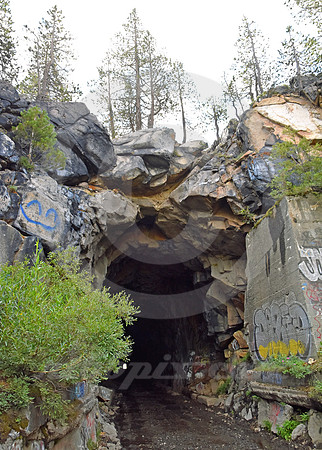 SUMMIT TUNNEL #5 (Donner Pass CA)