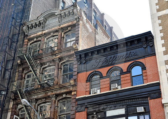 ARCHITECTURE #16 (New York)