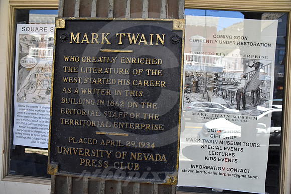 MARK TWAIN PLAQUE #2 (Virginia City NV)