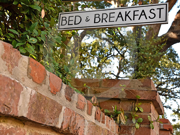 BED & BREAKFAST (Natchez Trace Natchez MS)