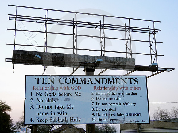 TEN COMMANDMENTS SIGN (Clovis NM)