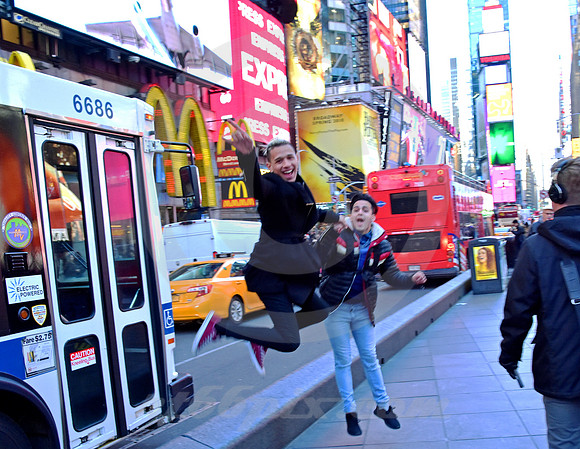 TIMES SQUARE #1088 (Lincoln Highway New York)