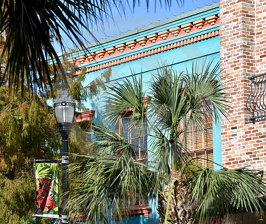 STRAND SCENE #49 (Galveston TX)