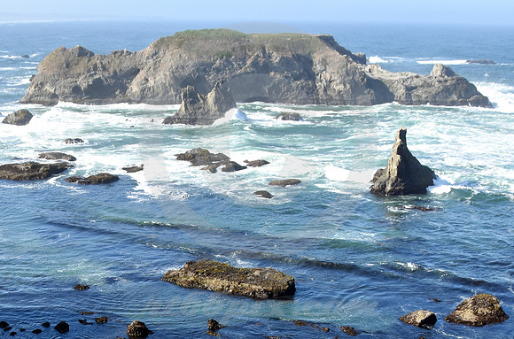 CALIFORNIA STYLE #181 (nr Mendocino CA)