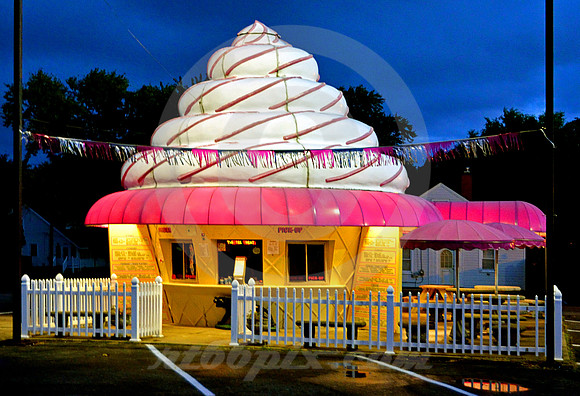 TWISTEE TREAT #2 (Lincoln Highway Canton OH)