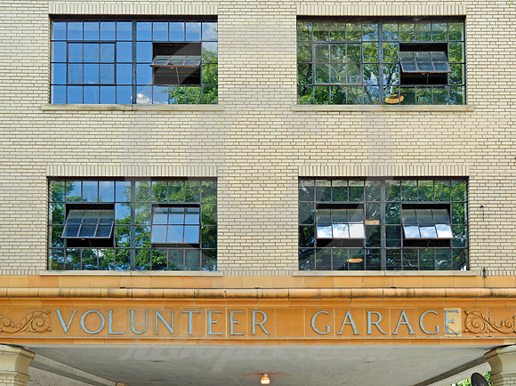 VOLUNTEER GARAGE (Chattanooga TN)