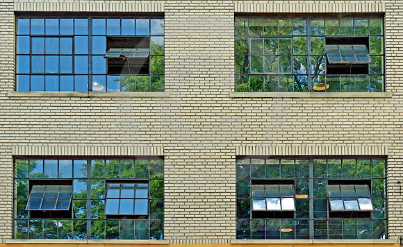FOUR WINDOWS (Chattanooga TN)