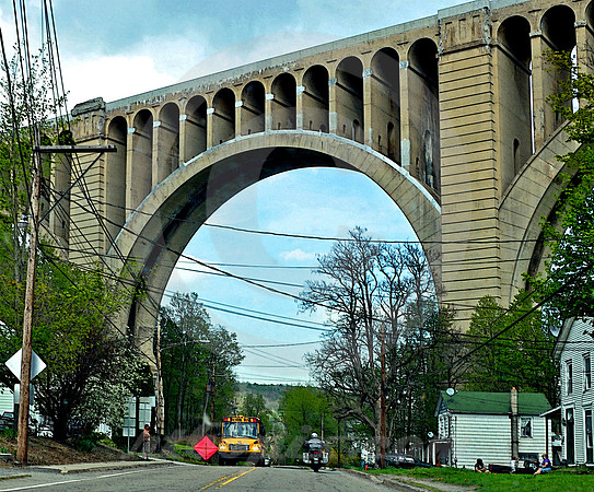 STREET SCENE (Nicholson PA)