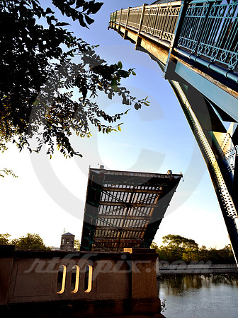 RUBY STREET DRAWBRIDGE #2 (Rt 66 Joliet IL)