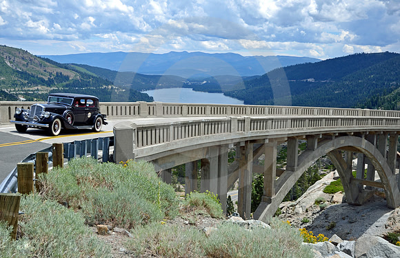 PIERCE-ARROW (Lincoln Highway Donner Pass CA)