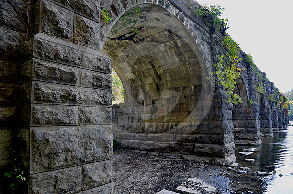 RICHMOND AQUEDUCT #2 (Erie Canal Montezuma NY)