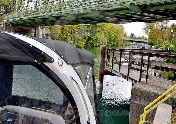 DOCKSIDE VIEW (Erie Canal North Tonawanda NY)