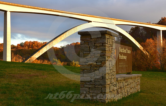 DOUBLE-ARCH #9 (Natchez Trace nr Linton TN)