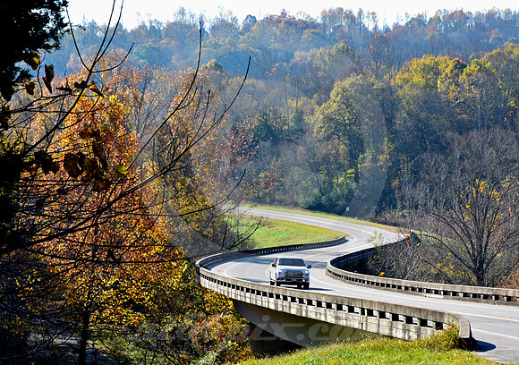 BRIDGE & CURVE #2 (Natchez Trace nr Linton TN)