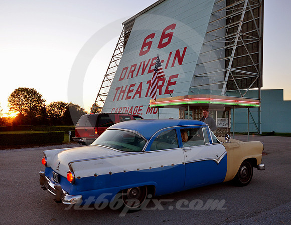 FORD FAIRLANE ('55) AT DRIVE-IN (Rt 66 Carthage MO)
