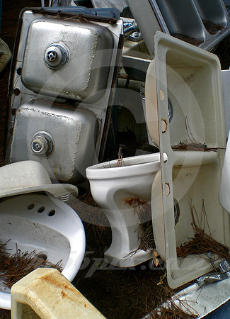 KITCHEN SINKS  & TOILET(Lufkin TX)