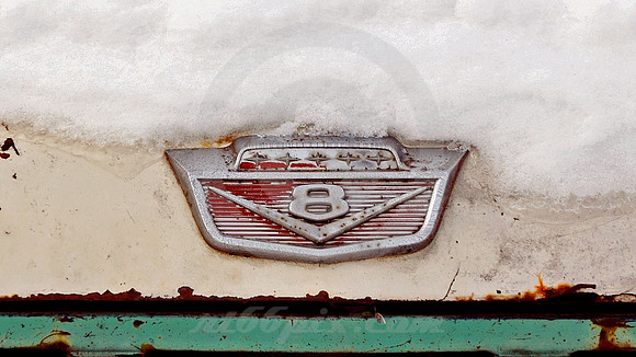 FORD V8 IN SNOW (National Road Casey IL)