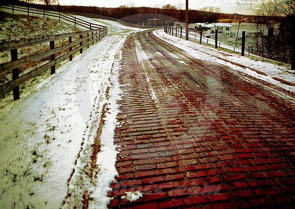 BRICK PAVEMENT & FENCES IN SNOW (National Road OH)