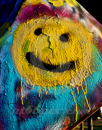 SMILEY-DRIPPY FACE (Rt 66 Conway TX)