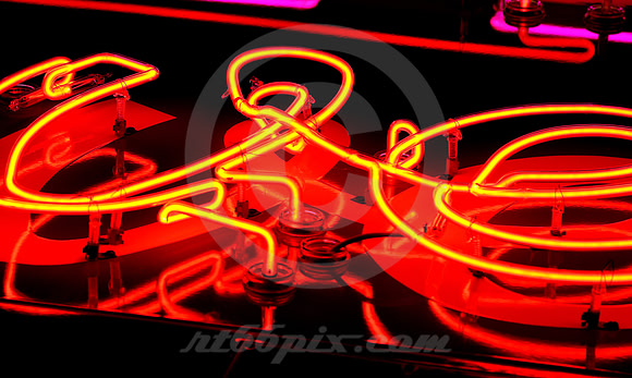 REST HAVEN NEON DETAIL (Rt 66 Springfield MO)