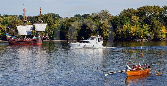 THREE BOATS (Erie Canal Albany NY)