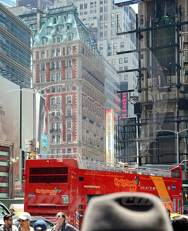 TIMES SQUARE #1339 (Lincoln Highway New York)