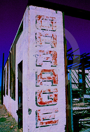 GARAGE SIGN (Rt 66 Ludlow CA)