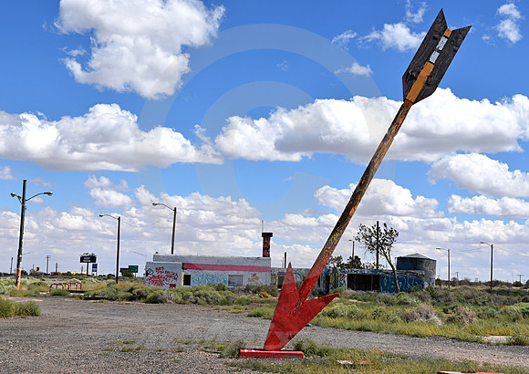 ARROW #3 (Rt 66 Twin Arrows AZ)