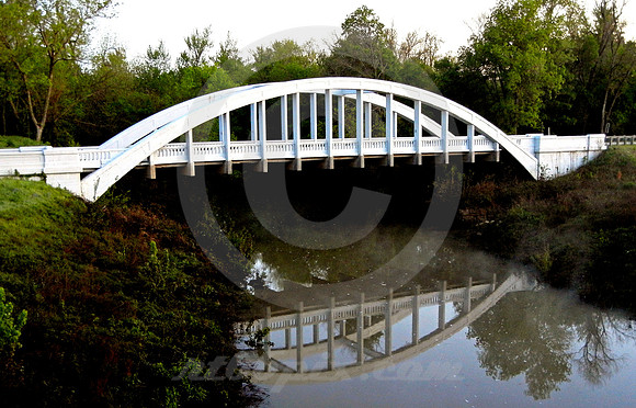 MARSH ARCH BRIDGE BEFORE SUNRISE (Rt 66 nr Baxter Springs KS)
