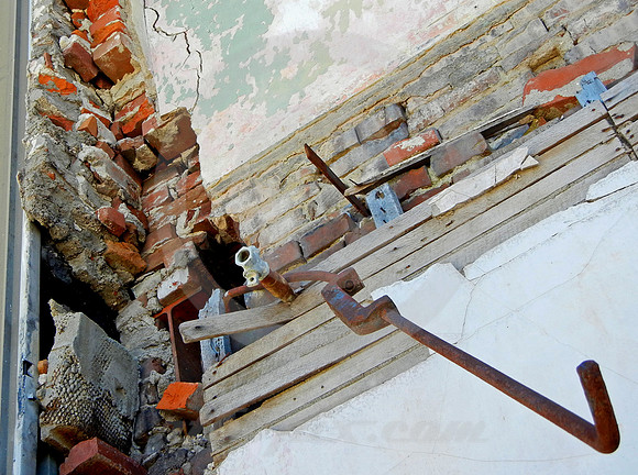 DEMOLISHED WALL REMNANT (Cairo IL)