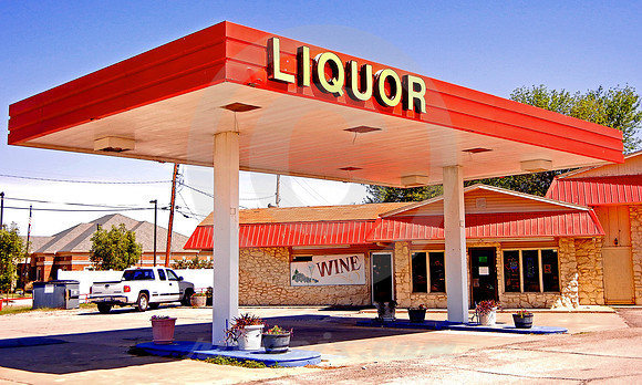 LIQUOR (FORMERLY GAS) (Rt 66 Catoosa OK)
