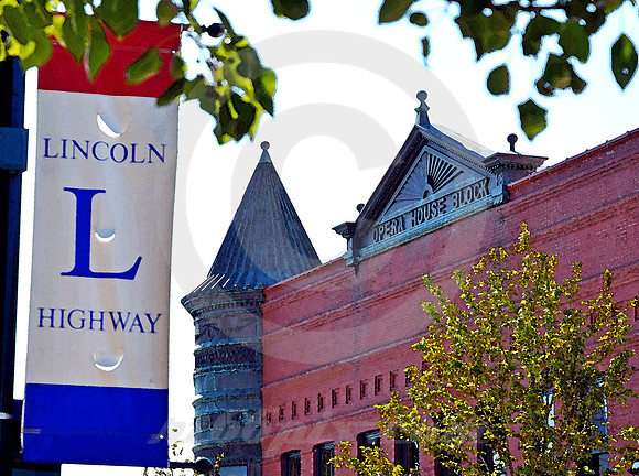 BANNER & OPERA HOUSE (Lincoln Highway Plainfield IL)