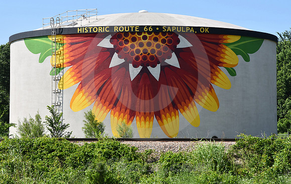 TANK WITH A VIEW (Rt 66 Sapulpa OK)