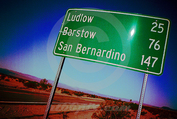 THE HEAT WAS HOT (Rt 66 nr Amboy CA)