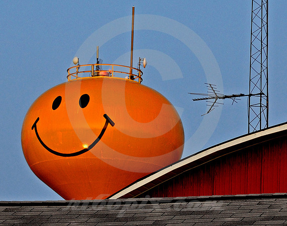SMILEY-FACE WATER TOWER #2 (Ashley IN)