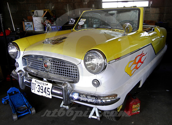 METROPOLITAN ('57) WITH FLAMES (Rt 66 Amarillo TX)