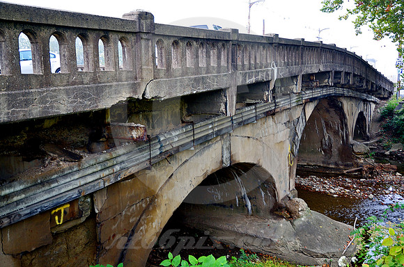 3-ARCH STONE BRIDGE (National Road Wheeling WV)