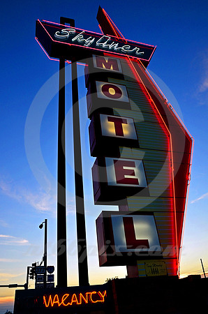 SKYLINER MOTEL #1 (Rt 66 Stroud OK)
