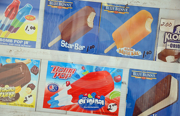 BOMB POP (National Road Brazil IN)