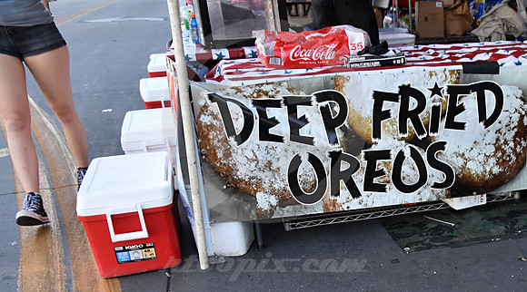 DEEP FRIED OREOS (Lincoln Highway Reno NV)
