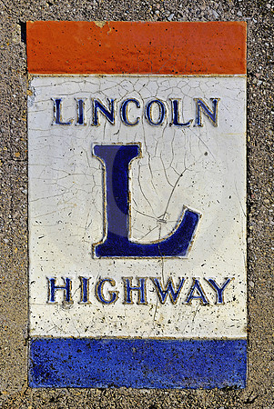 CERAMIC MARKER (Lincoln Highway nr Van Wert OH)