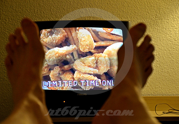 TOE VISION #85 (Budget Motel)
