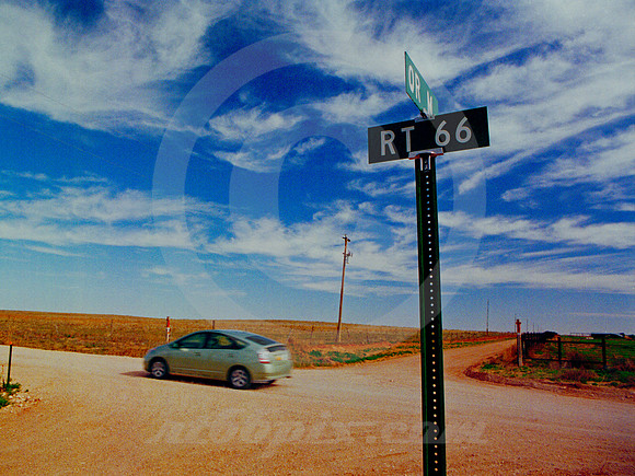 PRIUS AND RT 66 SIGN (Rt 66 nr Endee NM)