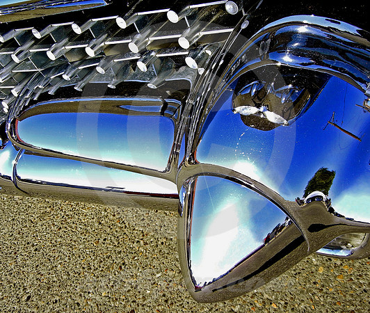 CADILLAC ('58) FRONT BUMPER DETAIL (Rt 66 Amarillo TX)